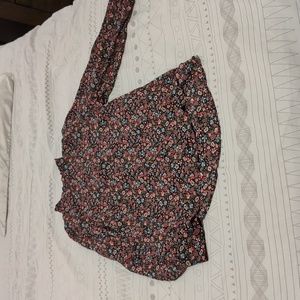 Ruffle collared flower blouse